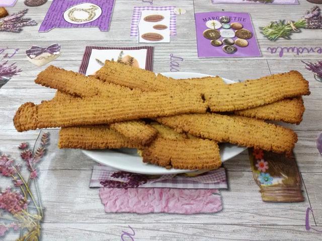 Biscotti semplici al pistacchio