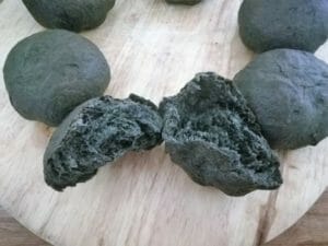 pane lowcarb al carbone vegetale