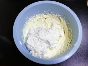 terrina di crema al mascarpone senza uova per tiramisu